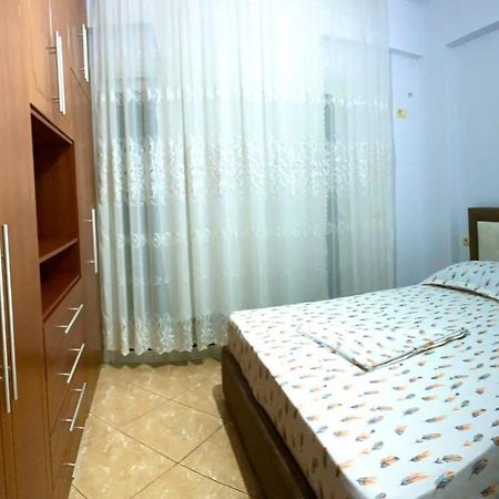 Honey Apartment Near Port Of Saranda Exteriér fotografie